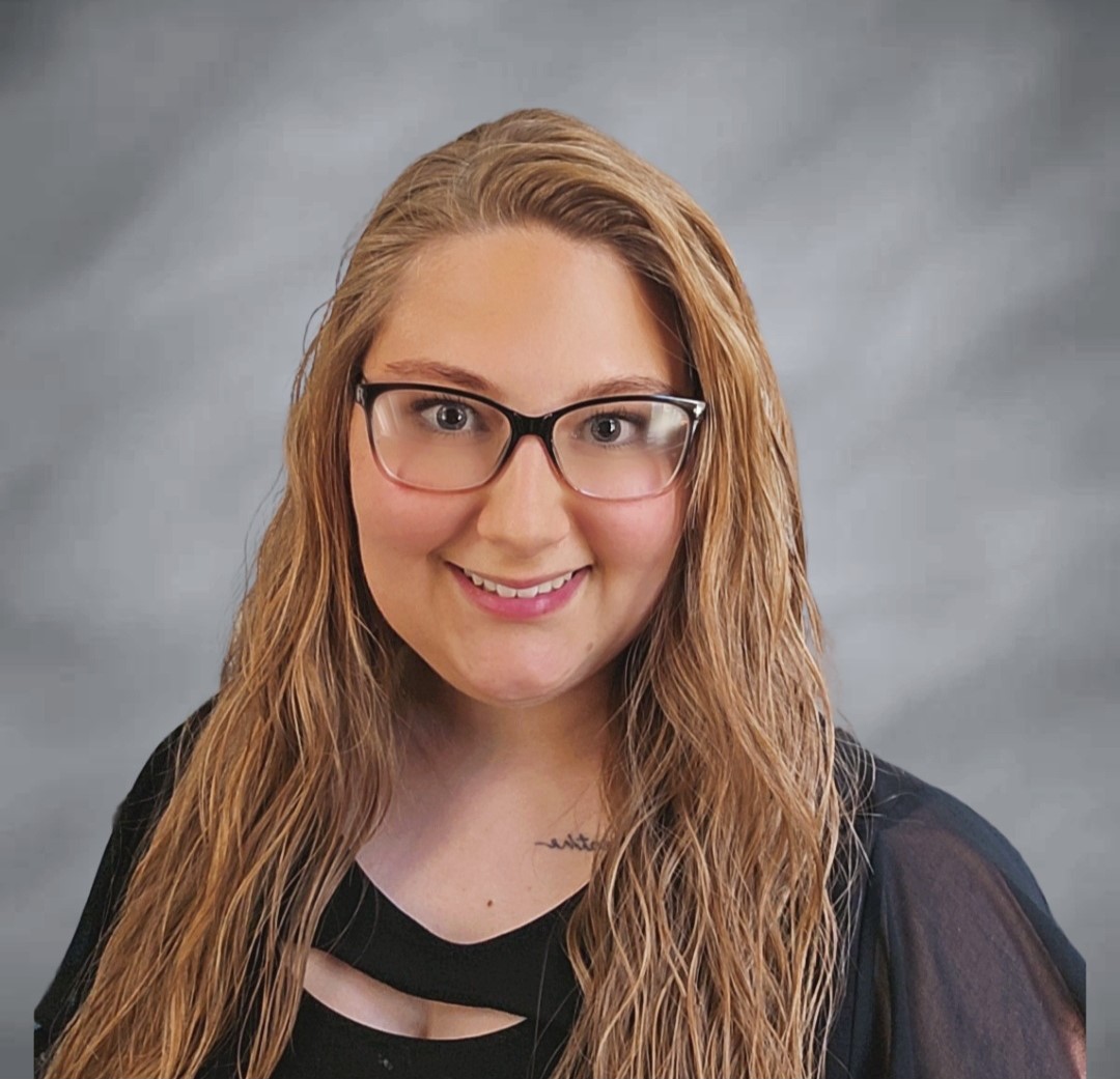 Megan's Headshot